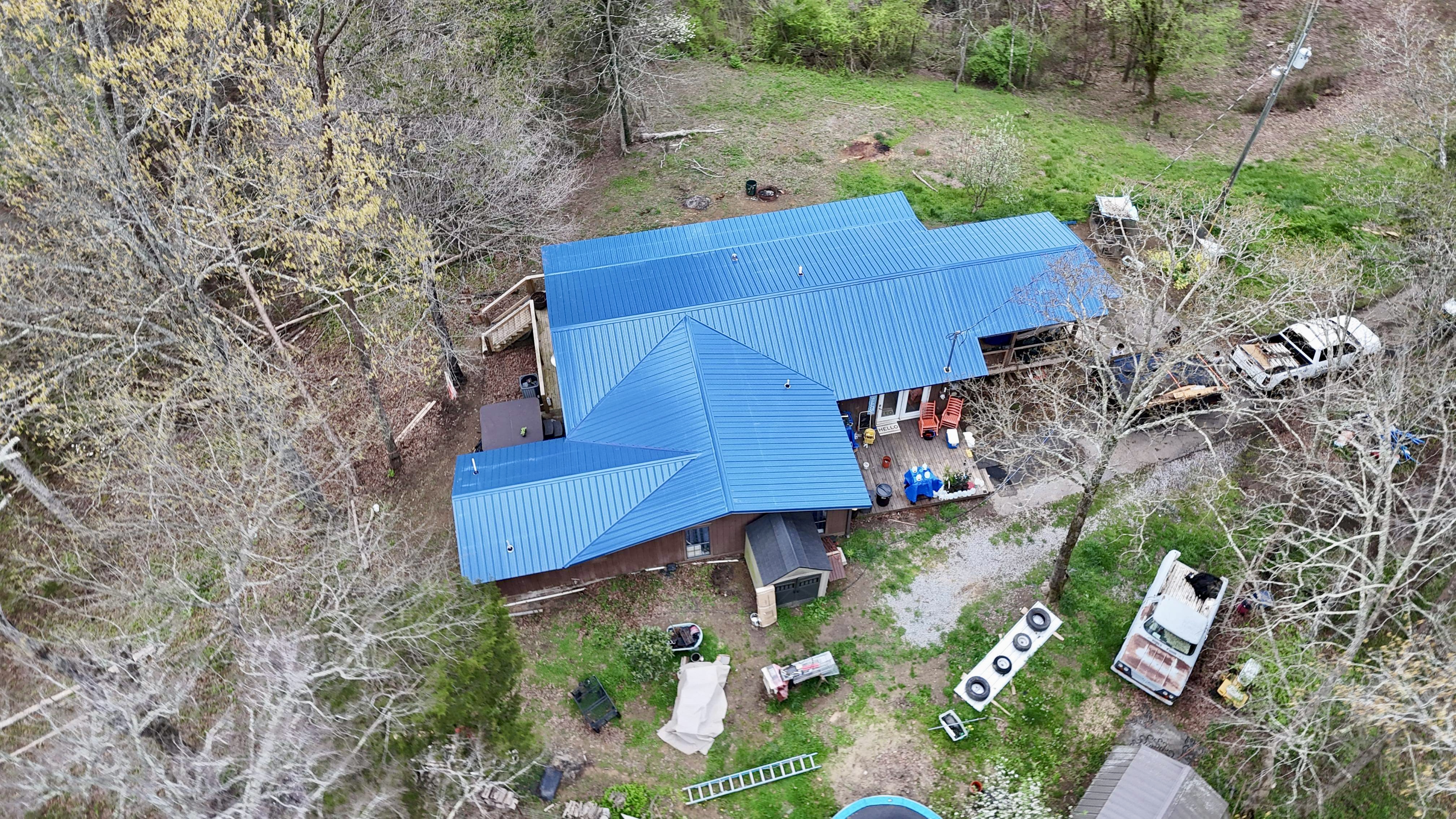 Elevating Dandridge: The Beauty of a Blue Metal Roof